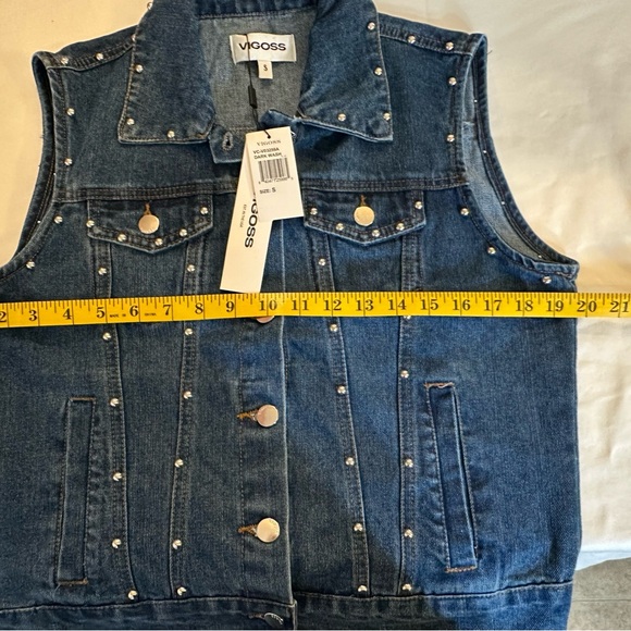 Holiday Chic Studded Denim Vest Dark Wash Layering Essential NWT S-XL - Picture 9 of 15